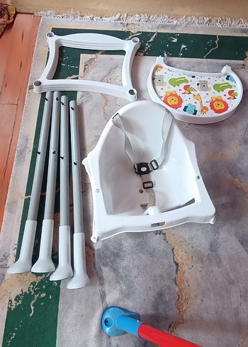 Renkli Desenli Beyaz Mama Sandalyesi - Görsel 3