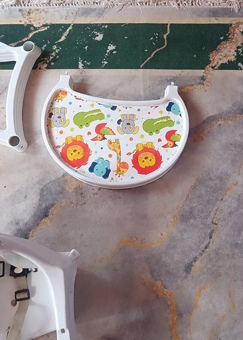 Renkli Desenli Beyaz Mama Sandalyesi - Görsel 2