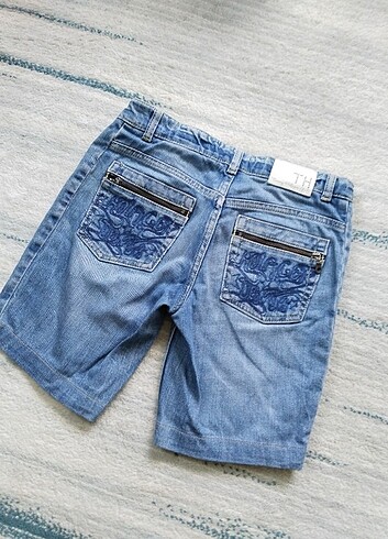 13-14 Yaş Beden Tommy Hilfiger kot şort