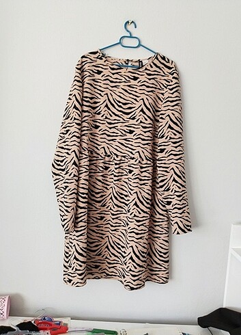 xl Beden çeşitli Renk H&m zebra desen elbise