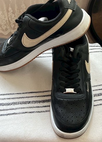 Nike Siyah Beyaz Dusuk Bilekli Sneaker