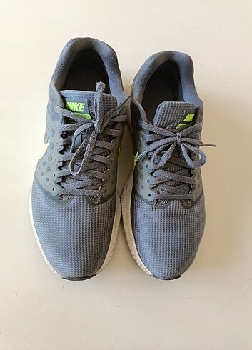 Nike Koşu Ayakkabısı