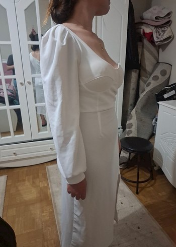 Uzun Kollu Beyaz nikah elbisesi