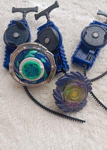 Beyblade burst ( Açıklamayı okuyunuz)