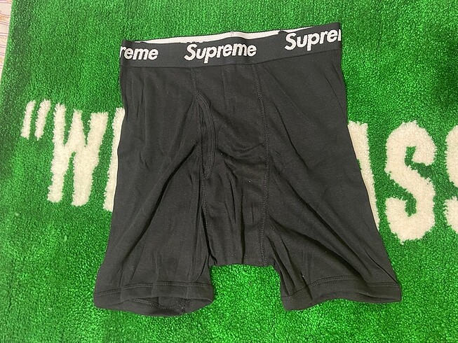 Supreme boxer