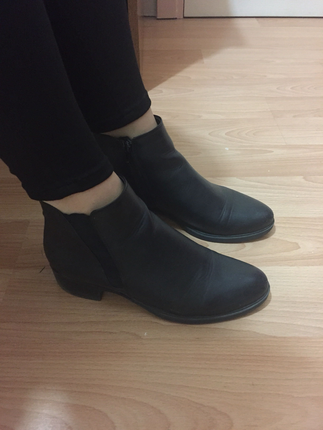 38 Beden Deichmann bot