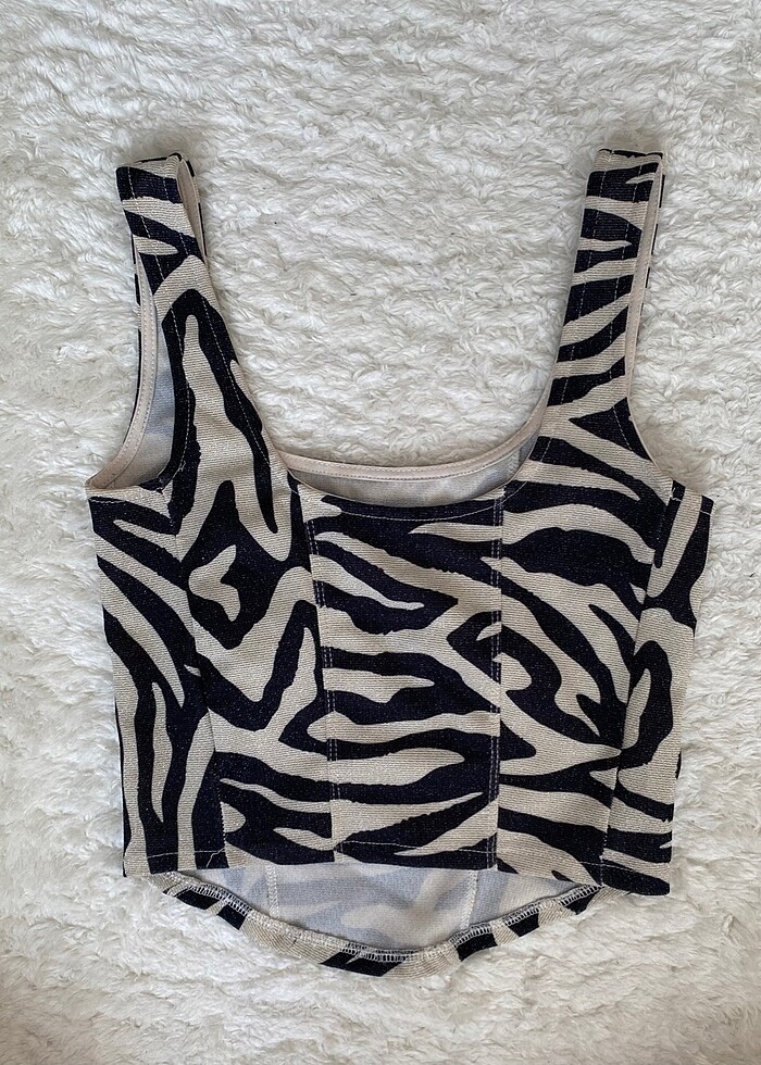 H&M Korse Görünümlü Büstiyer - Görsel 2