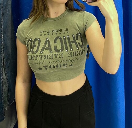Bershka Crop Tişört - Görsel 3