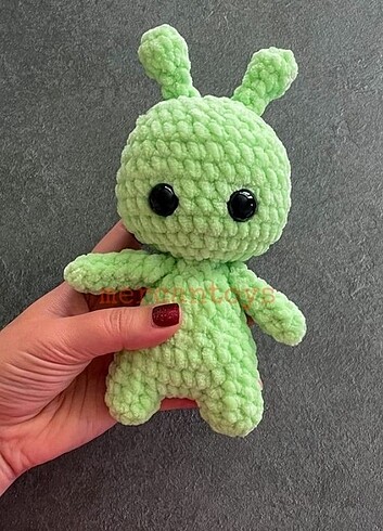 Amigurumi Örgü Uzaylı