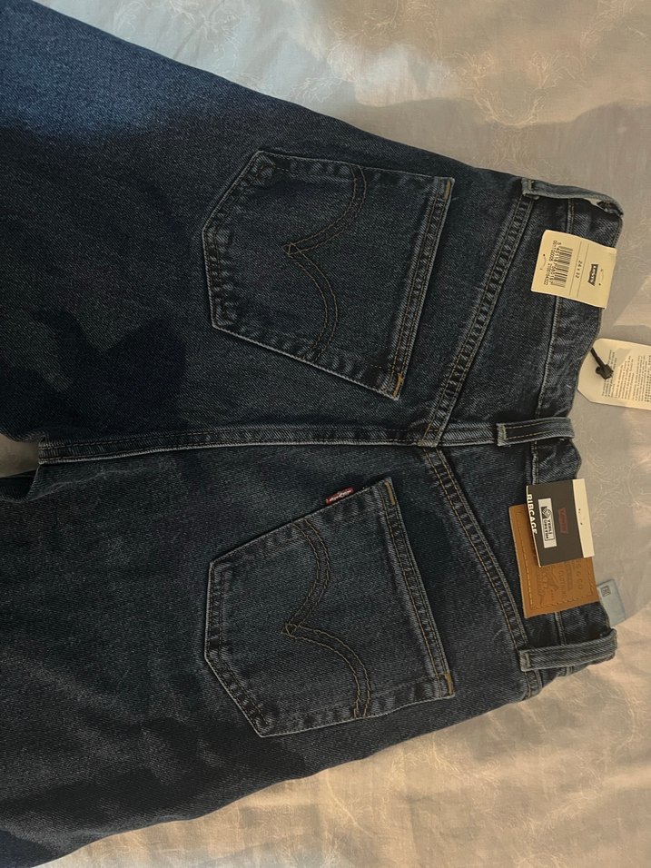 Levis Orjinal Kadın Lacivert Düğmeli Kot Pantolon - Görsel 4