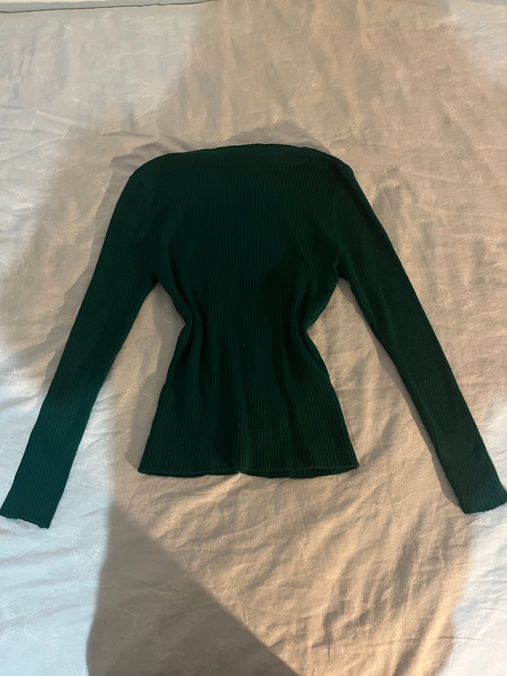 Koyu yeşil kazak örgülü bluz - Görsel 2