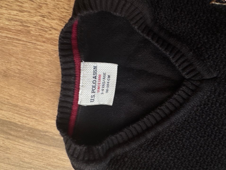 Erkek çocuk Siyah Triko V Yaka Kazak - Görsel 2