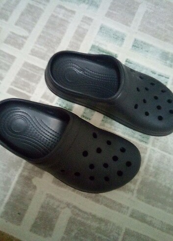 Crocs terlik 