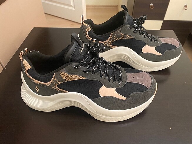 Skechers memory form