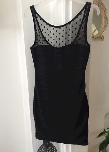 Bershka Gösterişli Siyah Dantel Midi Elbise