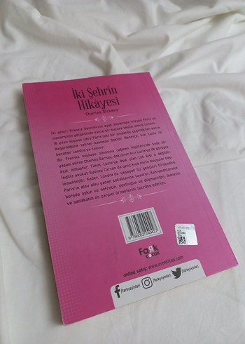 İki Şehrin Hikayesi - Charles Dickens