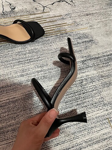 Nine West Nine West topuklu sandalet