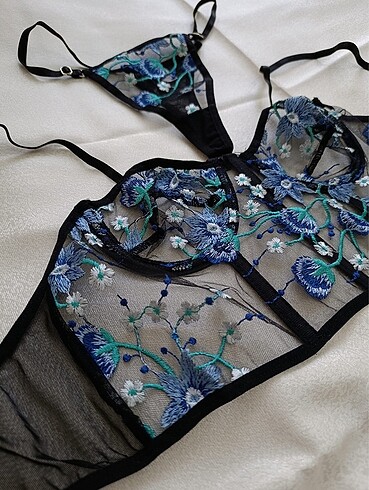Diğer Maria Bralet Takımı