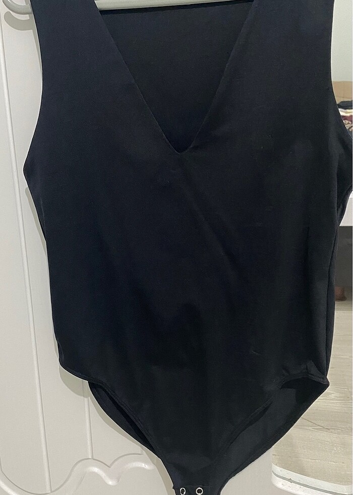 V yaka body siyah 430 liraya aldım - Görsel 3