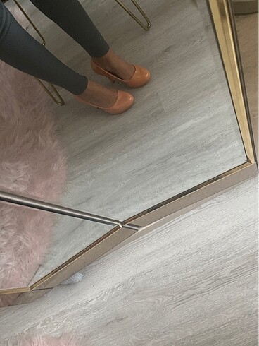 Vogue 7 cm topuklu platform topuklu ayakkabı rugan