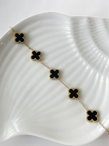 Van Cleef & Arpels Vancleef yonca bileklik