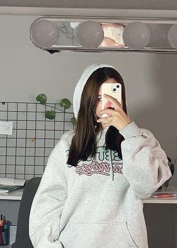 Gri oversize kapişonlu sweatshirt