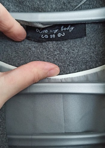 Adil Işık alt grubu olan Love My Body marka kaban - Görsel 2