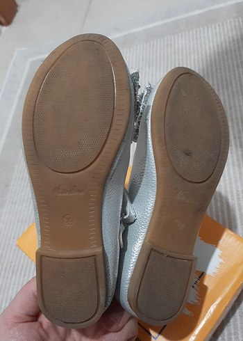 Kız Çocuk Gri Tokalı Babet Ayakkabı - Görsel 3