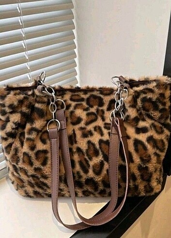 ELİMDE VAR leopar desenli çanta