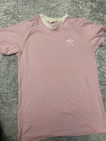Adidas pembe tshirt