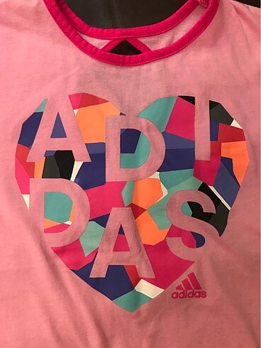 7 Yaş Beden pembe Renk Adidas T-Shirt