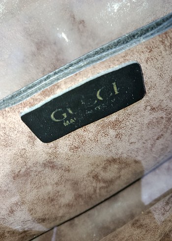 Gucci Nakışlı Siyah Deri Kadın Çanta