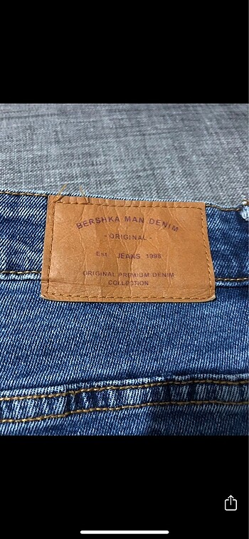 32 Beden mavi Renk Bershka Jean Şort