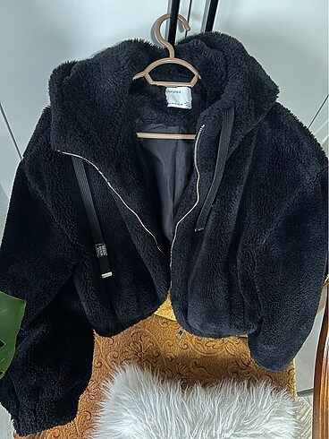 Bershka kürk