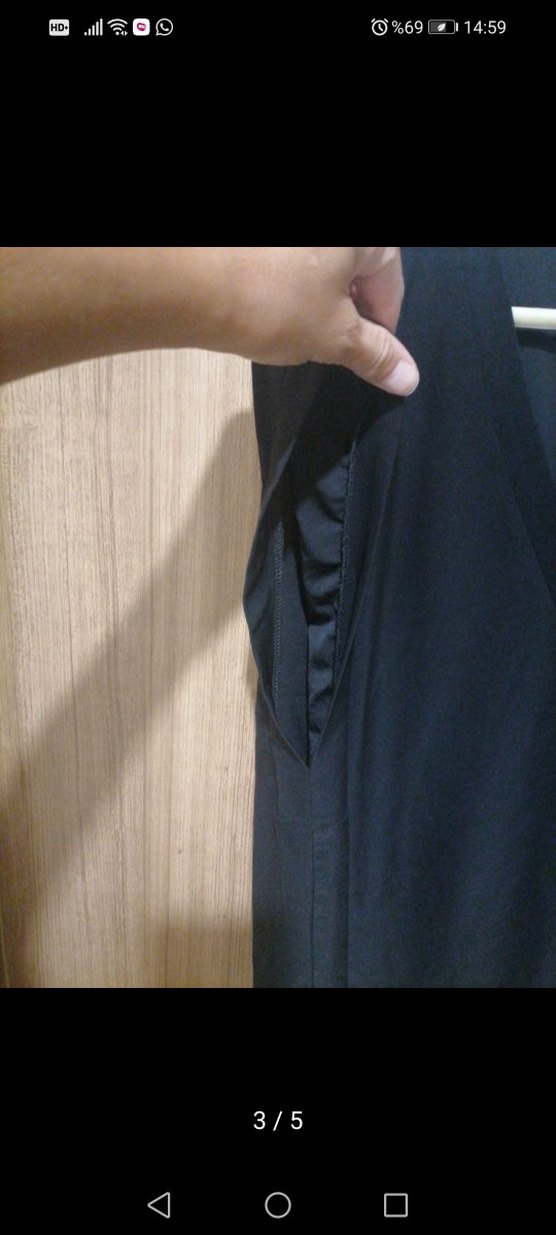 Zara Siyah V Yaka  Kadın Tişört - Görsel 3