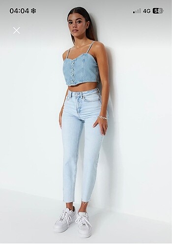 Trendyolmilla Yüksek bel Mom Jeans likralı