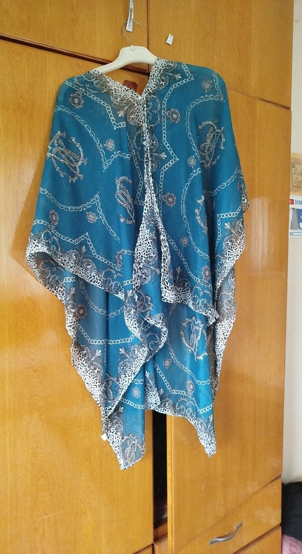 Zincir Detaylı Turkuaz Kadın Şal - Görsel 4