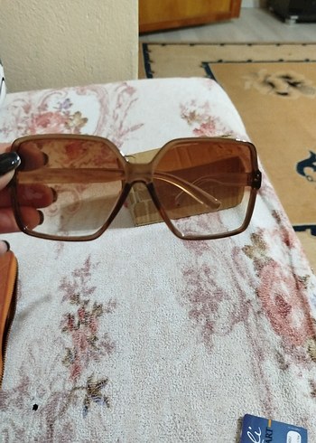 bayan güneş gözlügü - Görsel 2