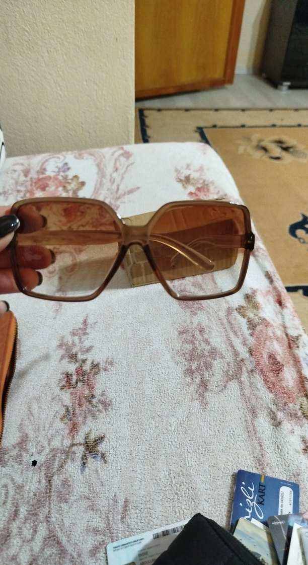 bayan güneş gözlügü - Görsel 2