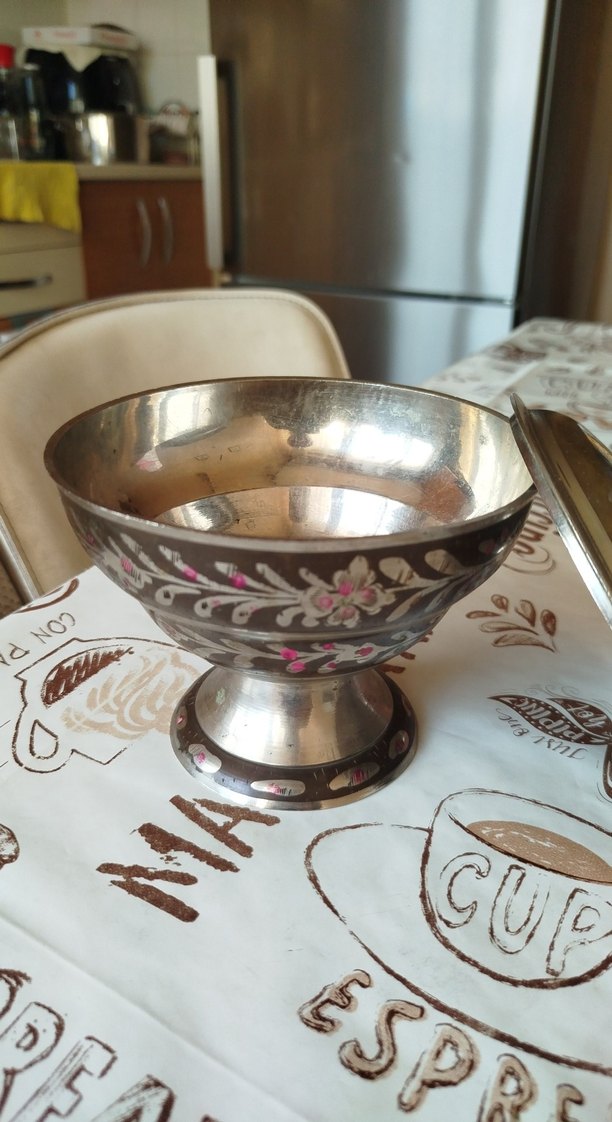 Bordo Renkli Kapaklı tarihi eser kase - Görsel 3