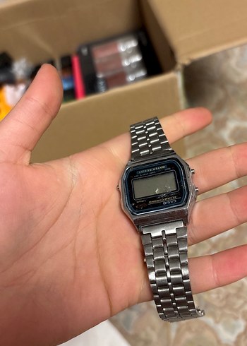 Casio Retro Dijital Metal Bileklikli Saat