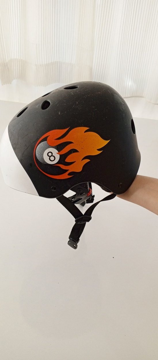 Siyah Seramik Motor Kaskı - Punk Stili - Görsel 2