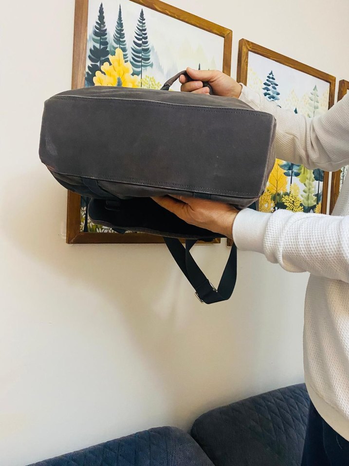 Converse Kahverengi Baskılı Buckle Askılı Erkek Çantası - Görsel 4