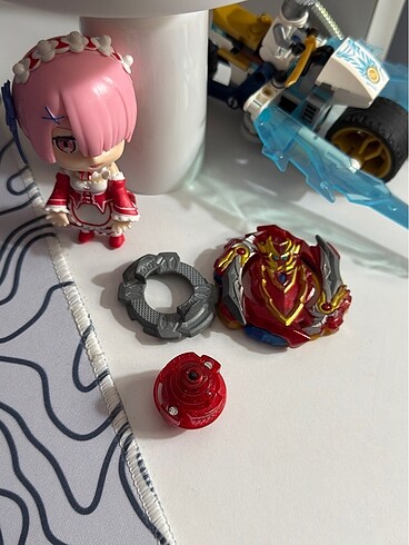 Beyblade burst