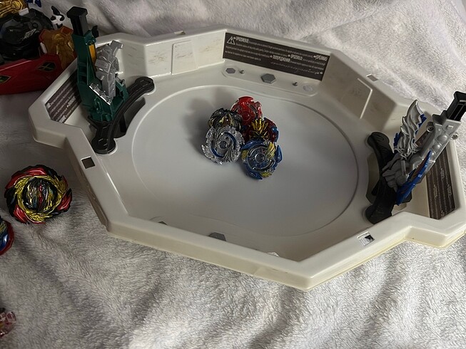 Beden Renk Beyblade saha stadium