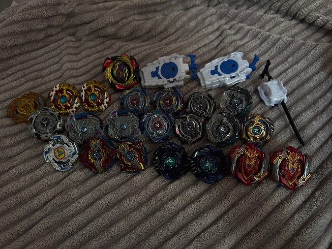 Beyblade burst