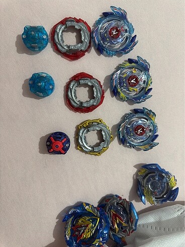 Beyblade burst