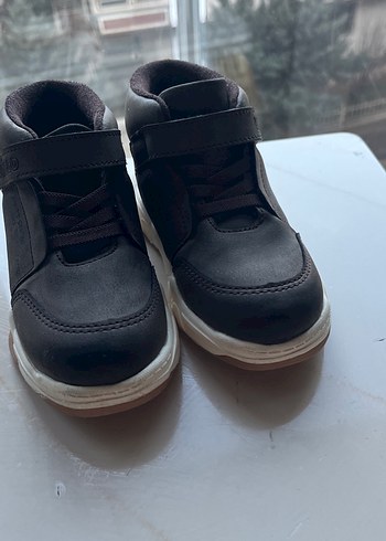 Erkek Çocuk Kahverengi Cırtlı Bot - Görsel 2