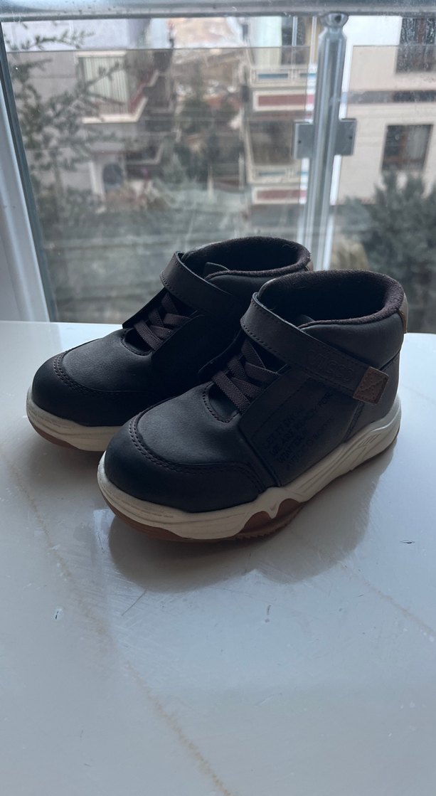 Erkek Çocuk Kahverengi Cırtlı Bot - Görsel 3