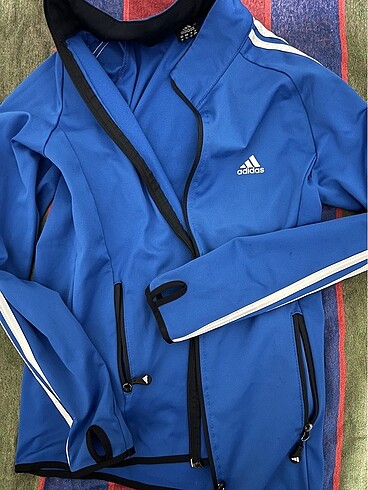 Adidas polar